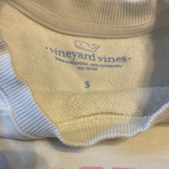 Vineyard Vines White Crew  Pullover with Pink Accents - Picture 2 of 4